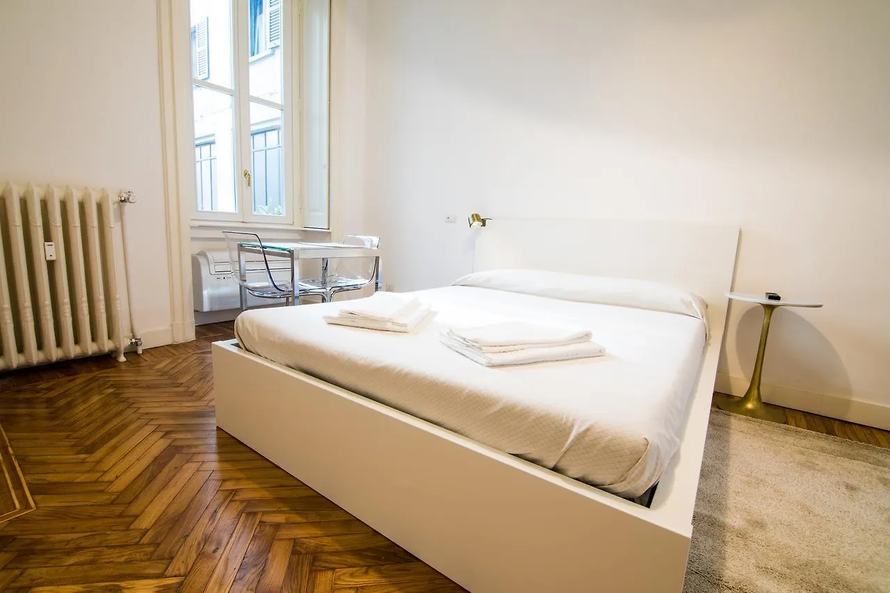 Brera Design And Bright Flat Apartamento Milão