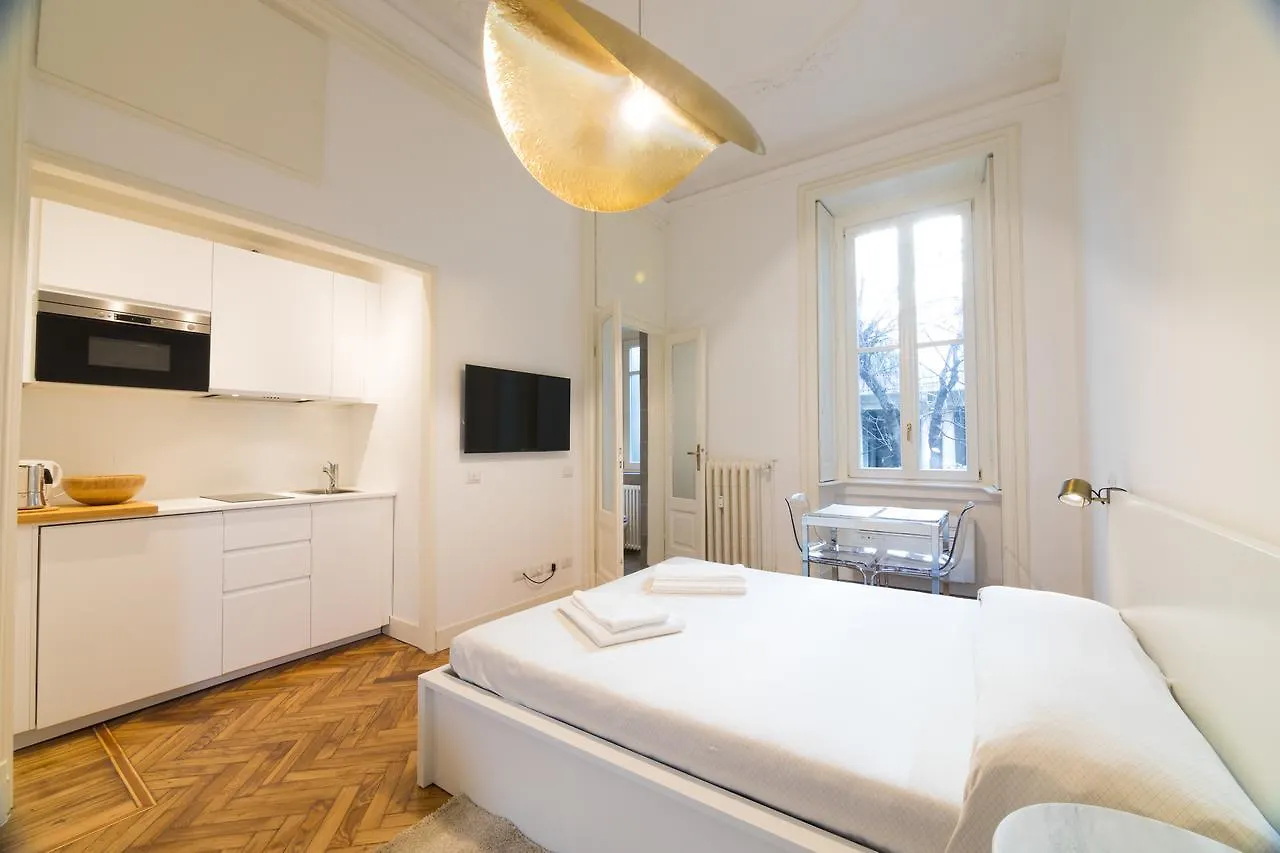 Brera Design And Bright Flat Apartamento Milão
